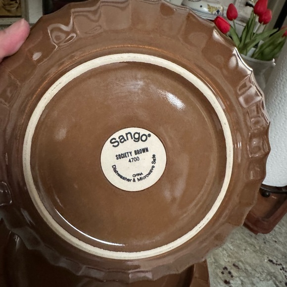 Sango “Society Brown” Serveware Set - Picture 3 of 8
